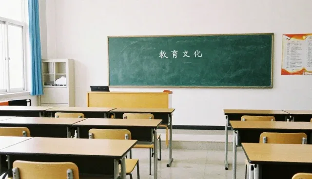 课程内容优化如何推动在线教育合作模式转型